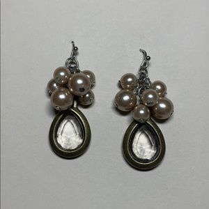 Beautiful pair of earrings from Ann Taylor Loft.